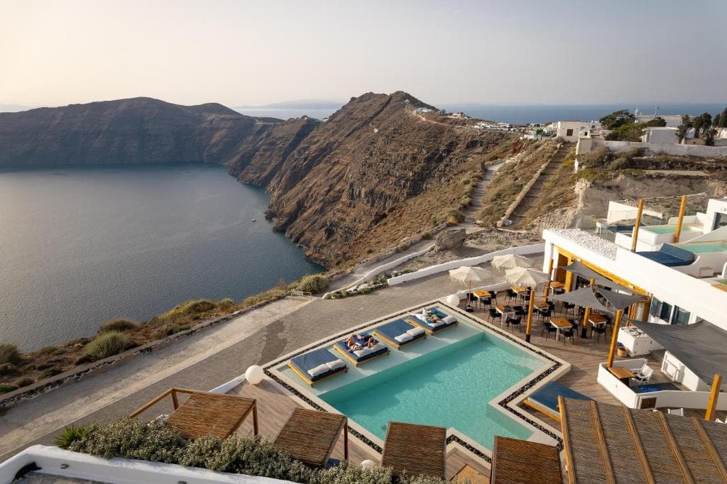 Amaze Suites - 5