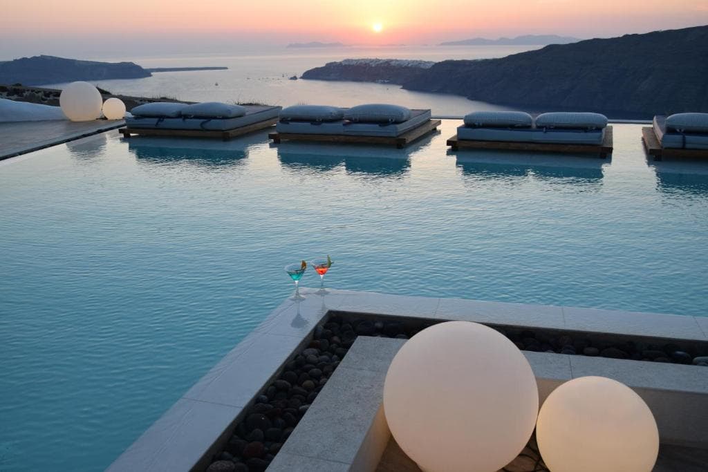 Amaze Suites - 8