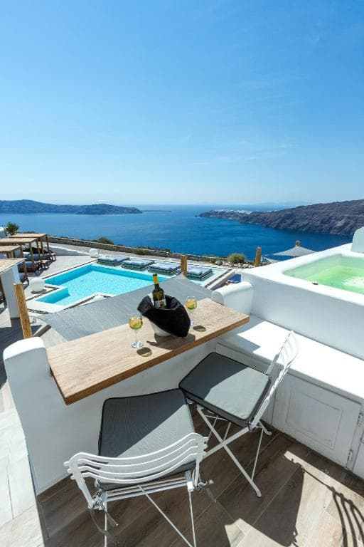 Amaze Suites - 10