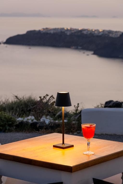 Amaze Suites - 18