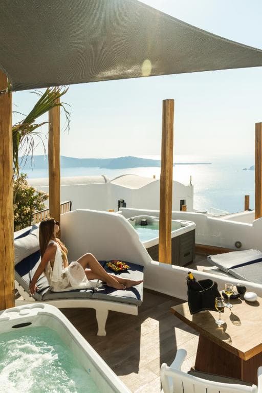 Amaze Suites - 25
