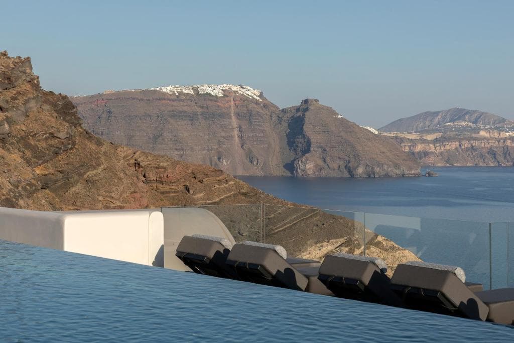 Hom Santorini - 9