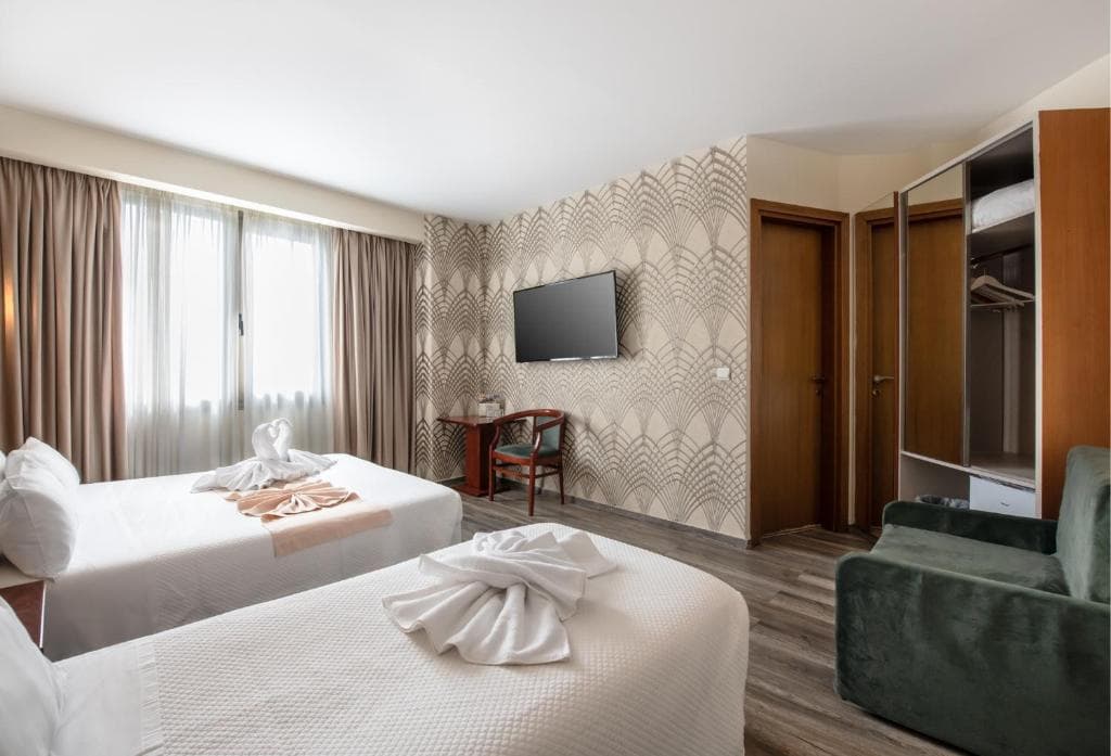 Athens Golden City Hotel - 45