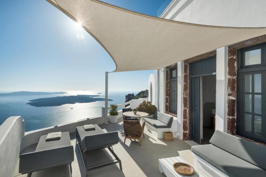 Aqua Luxury Suites by NOMÉE Hospitality Group - 10