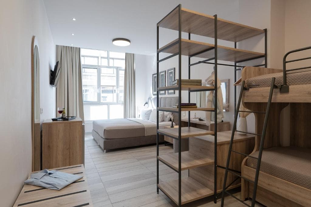 Piraeus City Hotel - 1