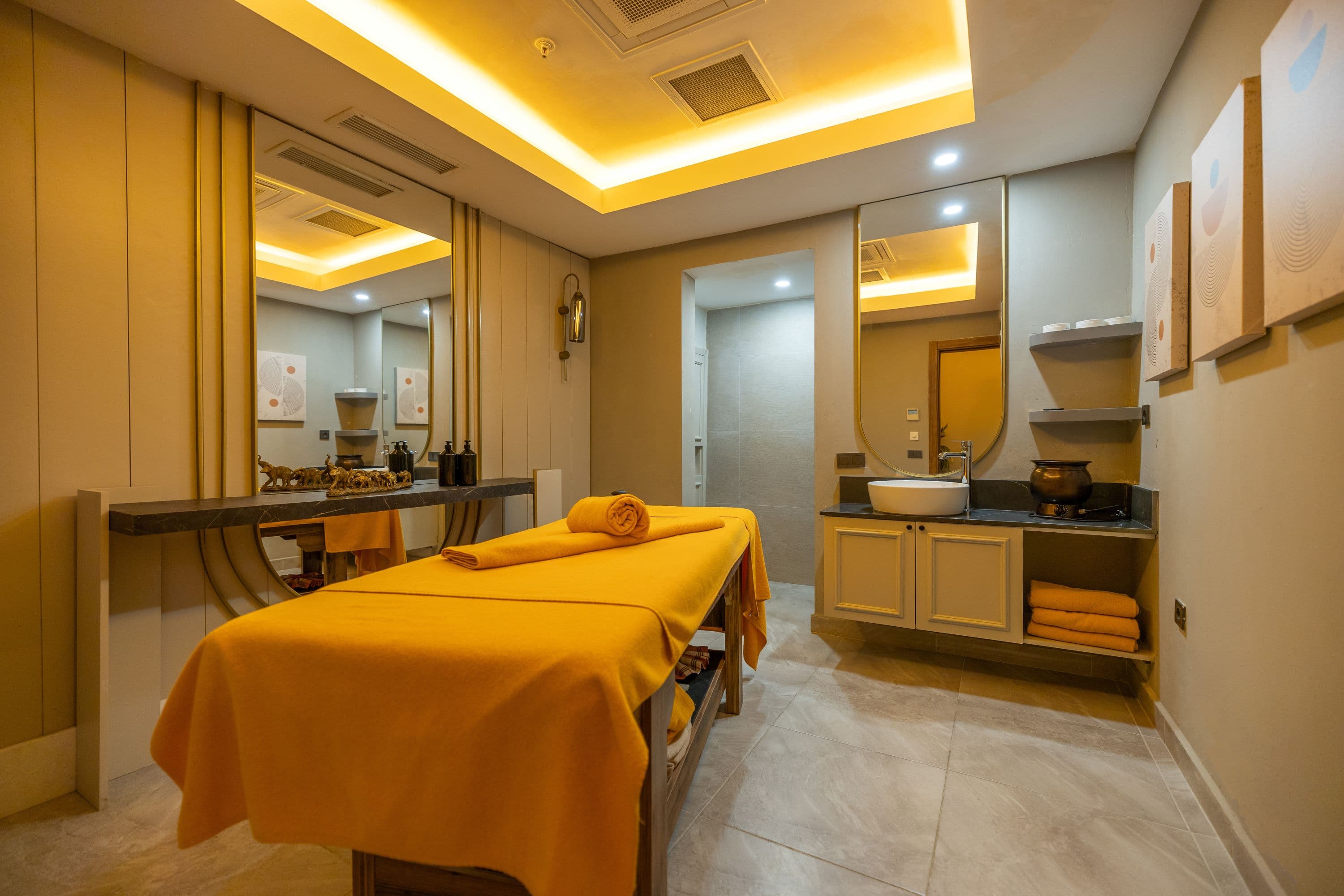 Hotel Side Moon Palace - 35