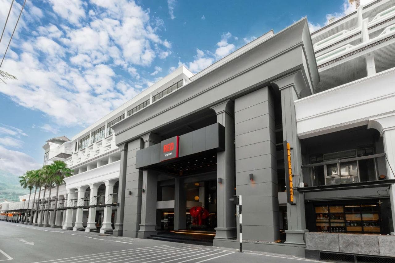 Hotel Radisson RED Phuket Patong Beach - 11