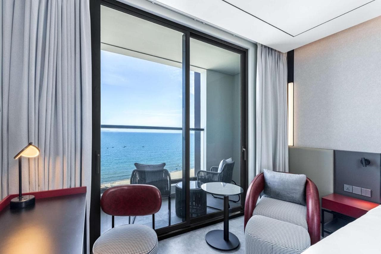 Radisson RED Danang - 3