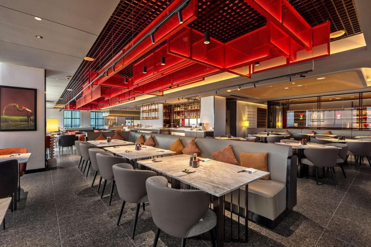 Radisson RED Danang - 10