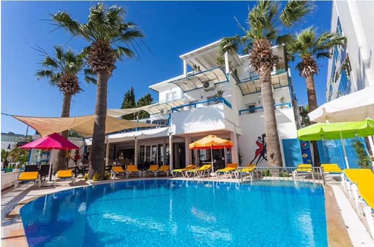 MaxSea Beach Hotel - 1