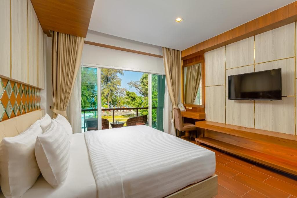 Quality Beach Resorts and Spa Patong - 6