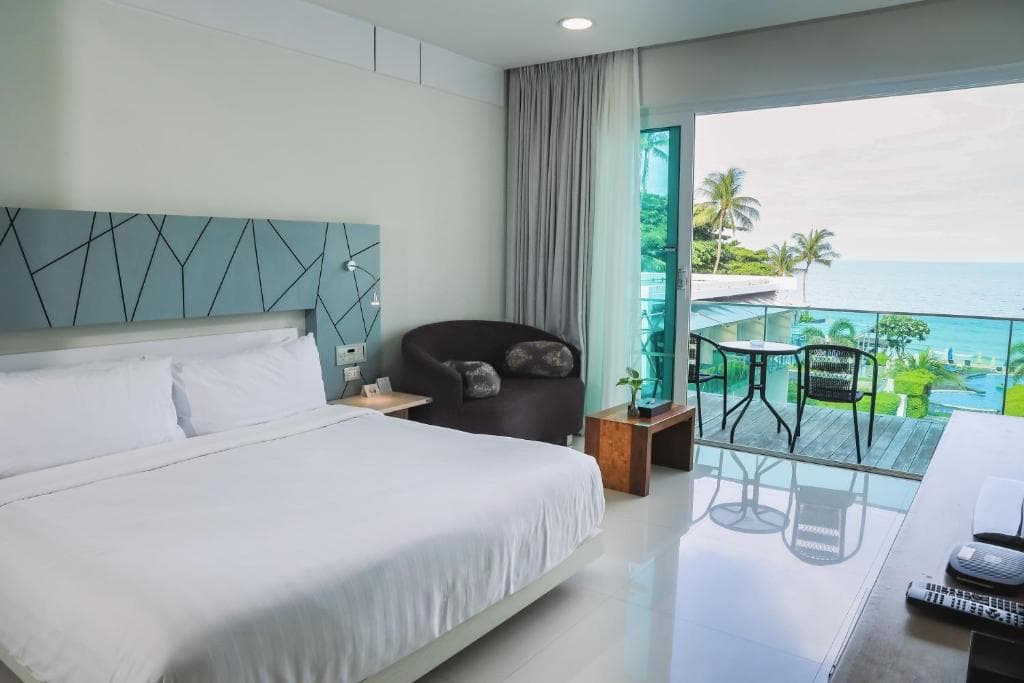 KC Beach Club & Pool Villas - 2