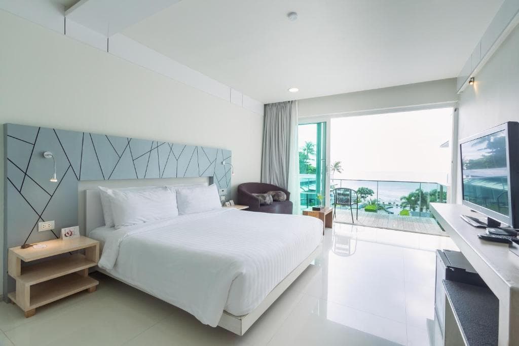 KC Beach Club & Pool Villas - 4
