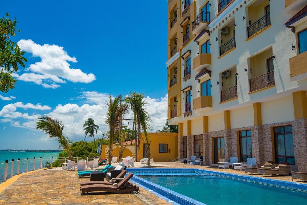 Golden Tulip Zanzibar Resort - 3