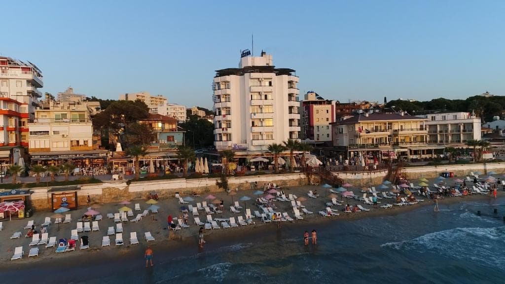 Jura Hotels Ada Beach - 6