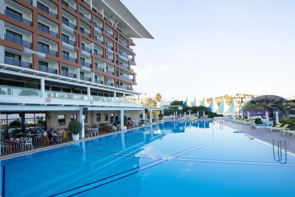 Charter Antalya - Sirius Deluxe Hotel - 4