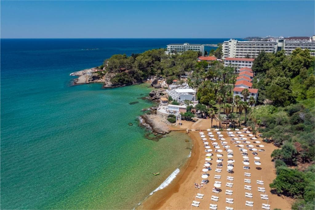 Utopia Beach Hotel - 13