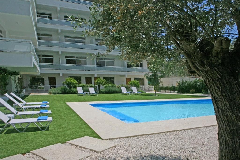 Corina Suites and Apartments - 7