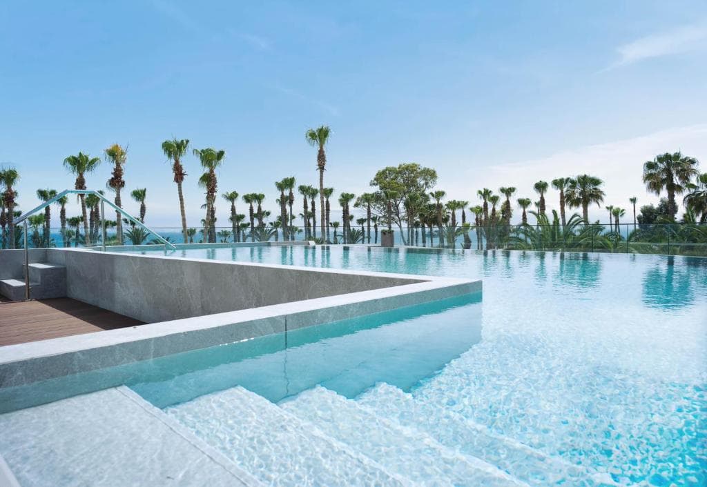 Hotel Grand Resort - 2