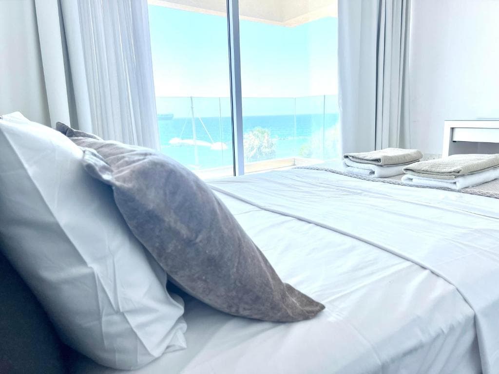 Eden Beach Apartments - 10