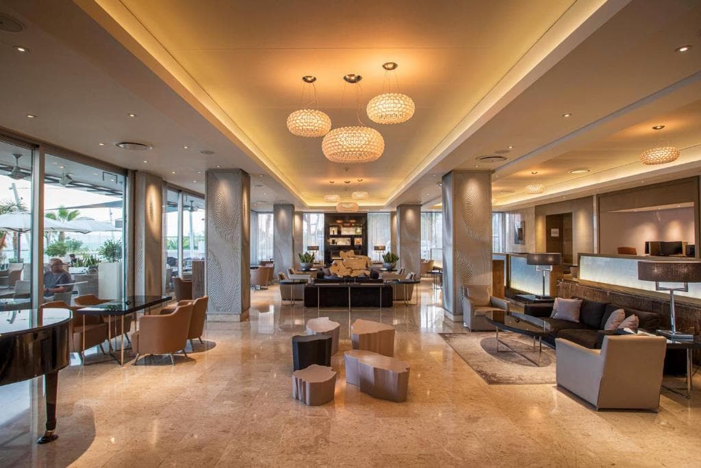 Crowne Plaza Limassol, an IHG Hotel - 8