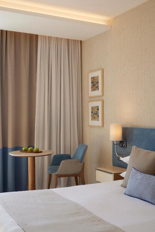 Mediterranean Beach Hotel - 43