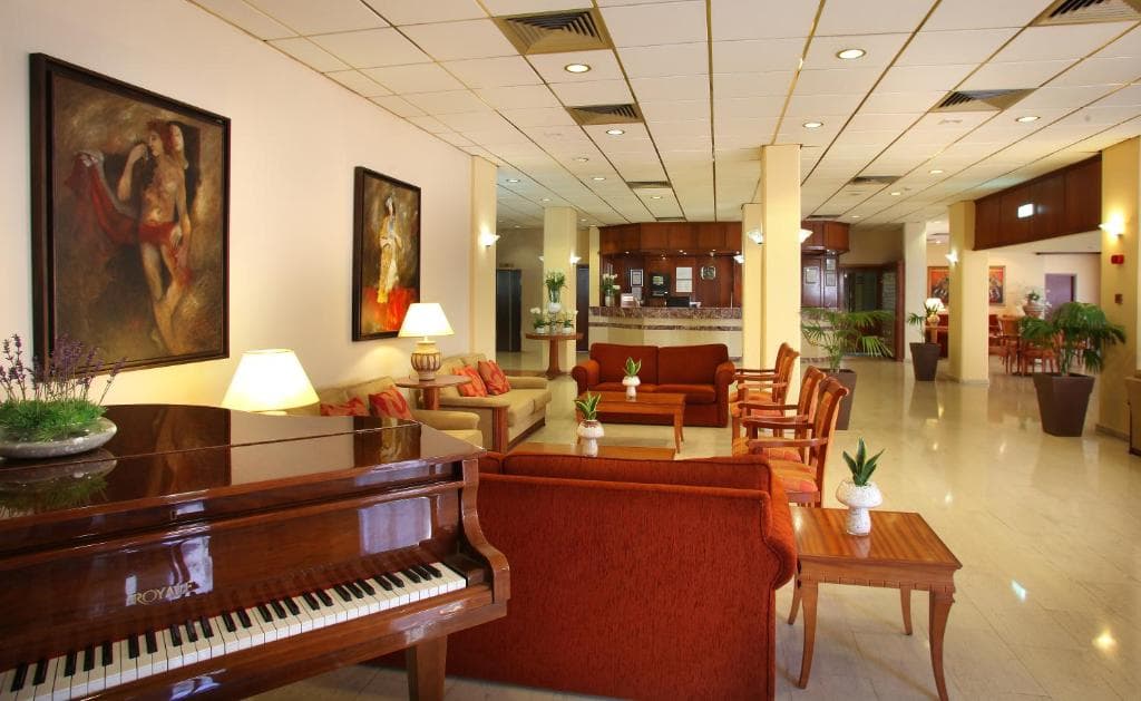 Kapetanios Odyssia Hotel - 17