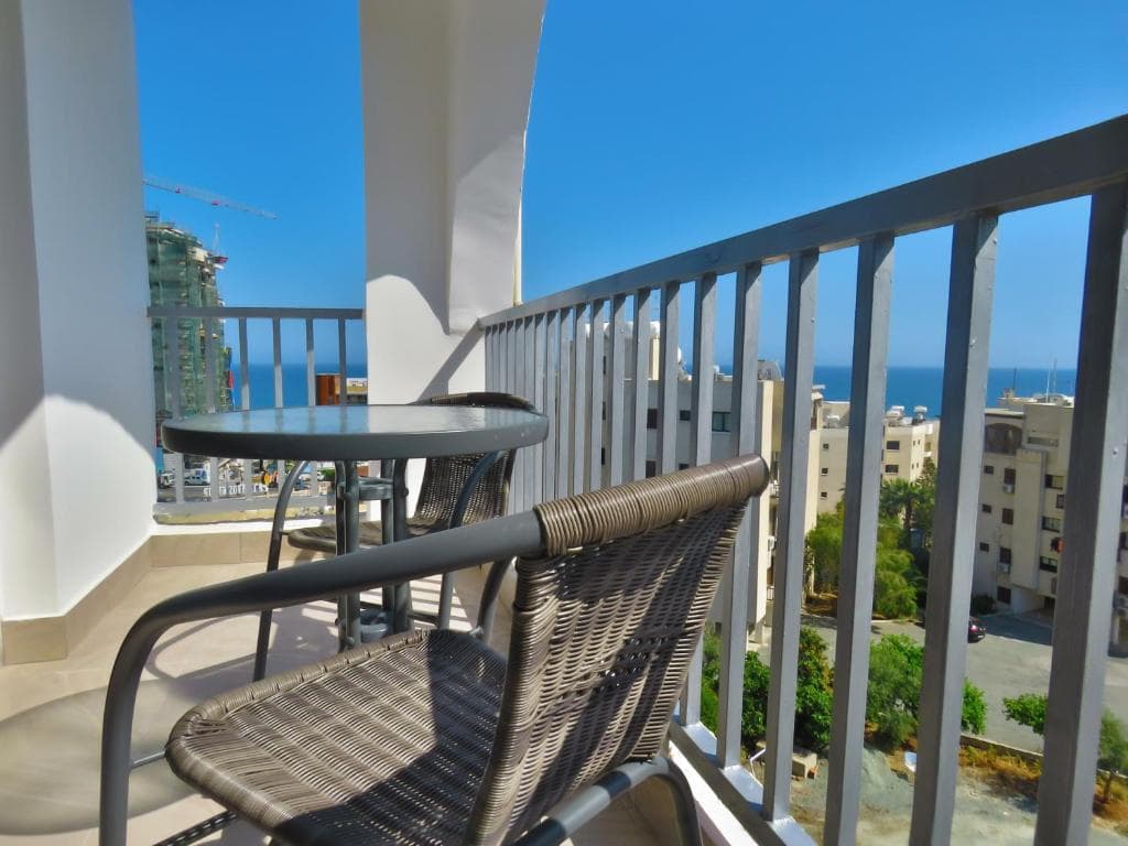 Polyxeni Hotel Apartments - 18