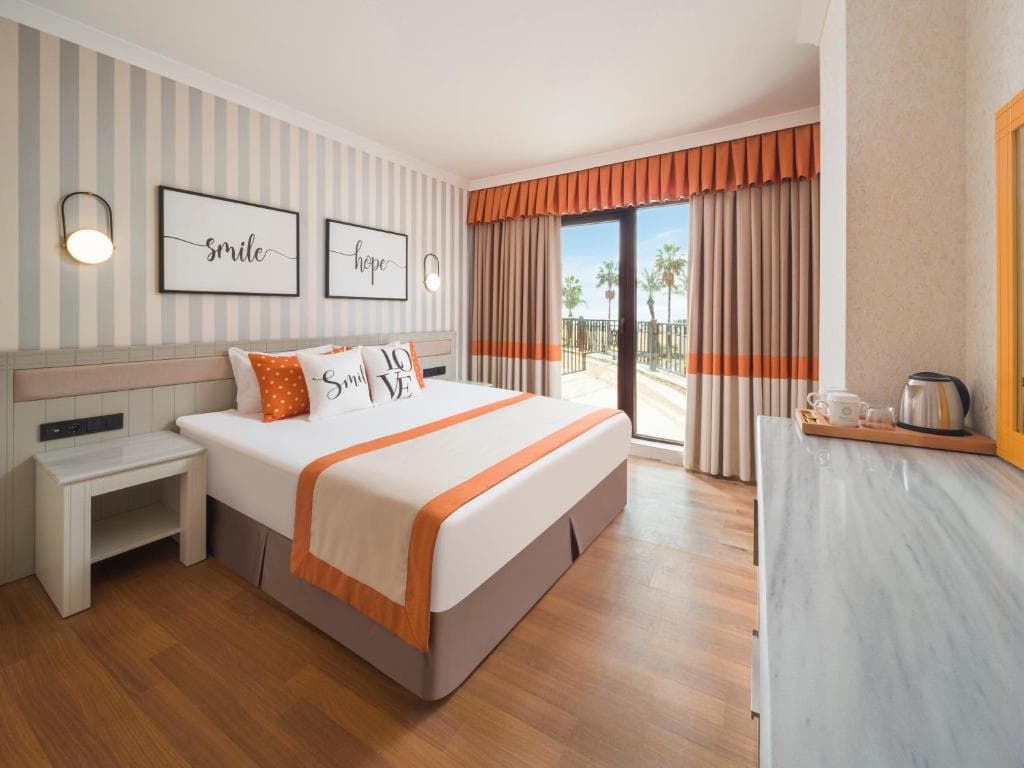 Lyra Resort & Spa - 2