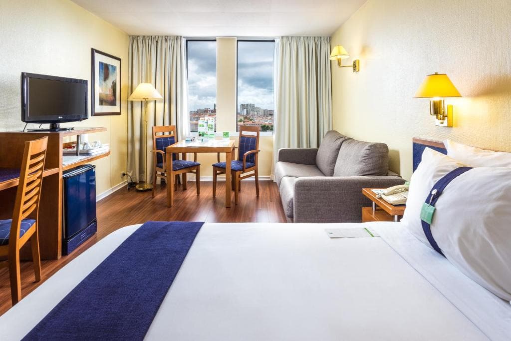 Holiday Inn Lisbon - 9