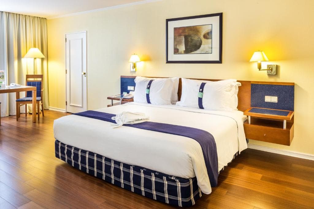 Holiday Inn Lisbon - 17