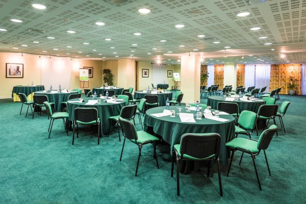Holiday Inn Lisbon - 38