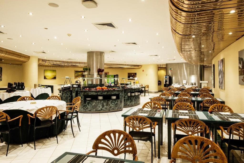 Holiday Inn Lisbon-Continental, an IHG Hotel - 4