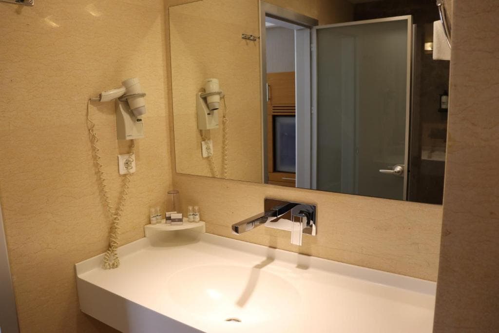 Riva Hotel Taksim - 35