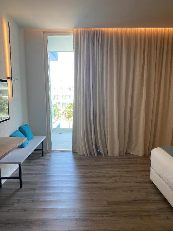 Flamingo Paradise Beach - 4