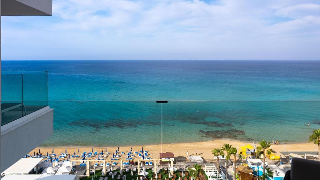 Flamingo Paradise Beach - 42