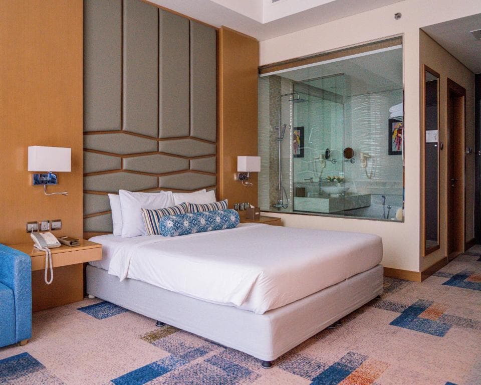 Canal Central Hotel Business Bay - 22