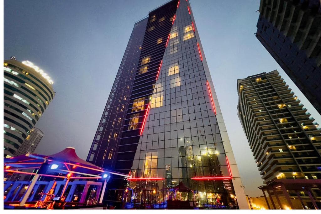Canal Central Hotel Business Bay - 33