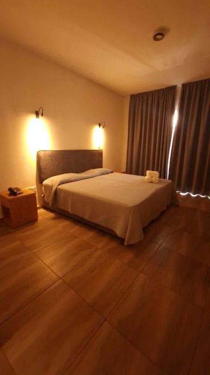 M. Moniatis Hotel - 9