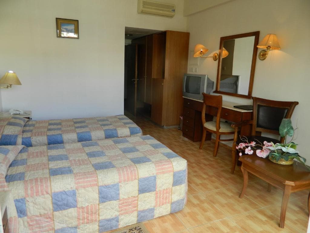 M. Moniatis Hotel - 23