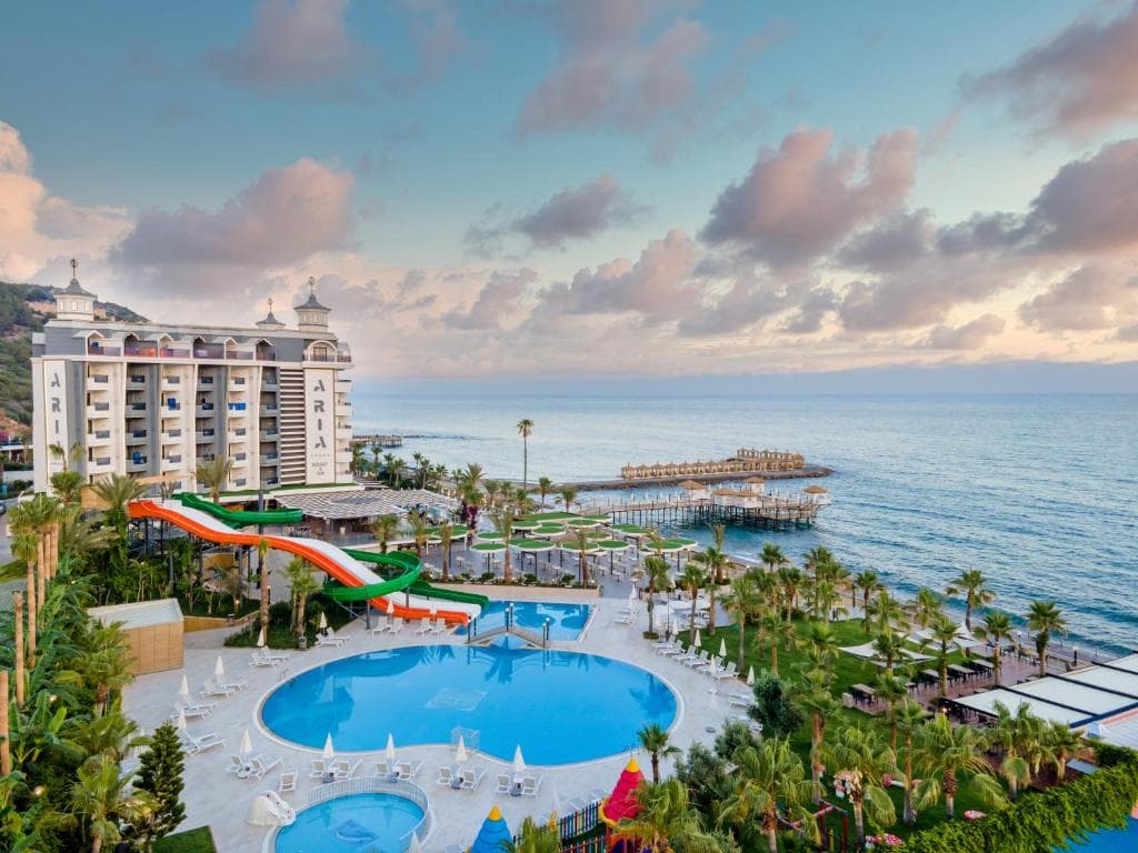 Aria Resort and Spa - 3