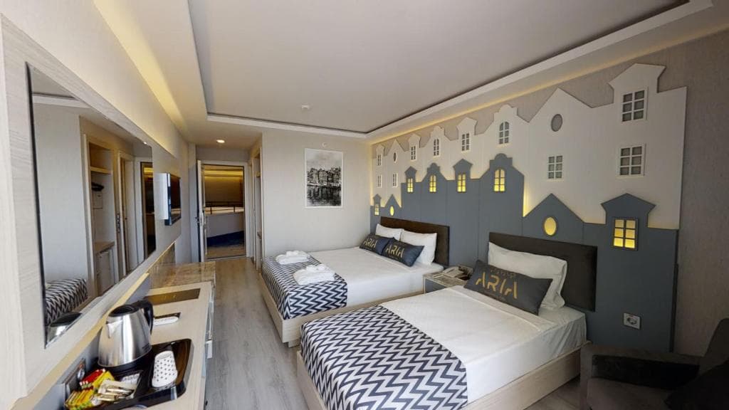 Aria Resort and Spa - 7