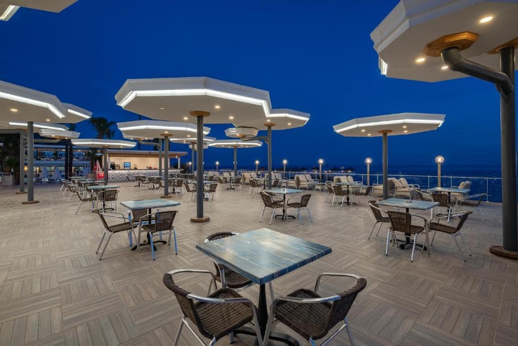Aria Resort and Spa - 22