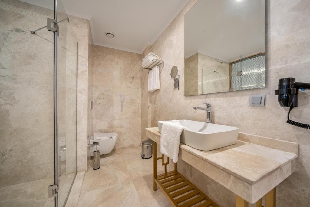 Aria Resort and Spa - 25