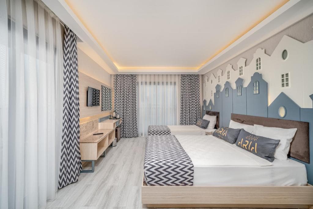 Aria Resort and Spa - 26