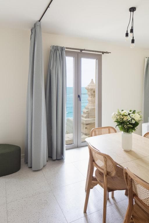 Hôtel La Suite - 1