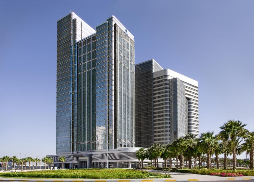 Hotel Capital Centre Arjaan by Rotana - 1