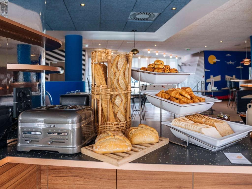 Hotel ibis Styles Nice Aéroport Arenas - 10