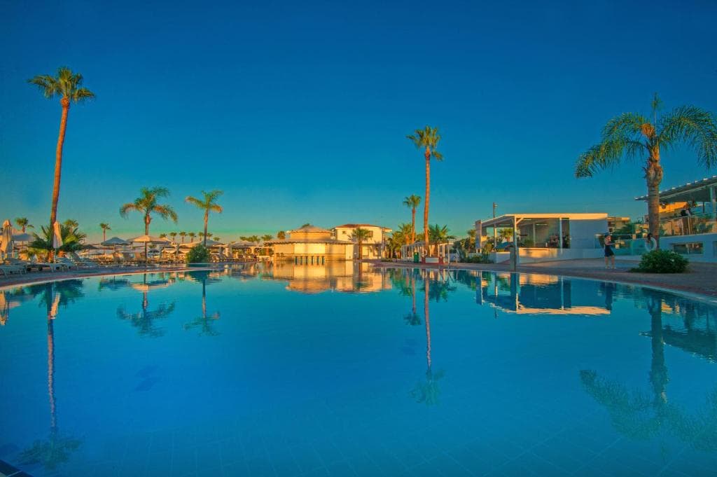 Marlita Beach Hotel Apartments - 32