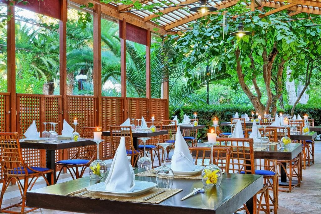 Apollonia Beach Resort & Spa - 12